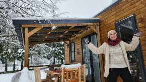 Le Valserine - Camping éco responsable Chézery-Forens